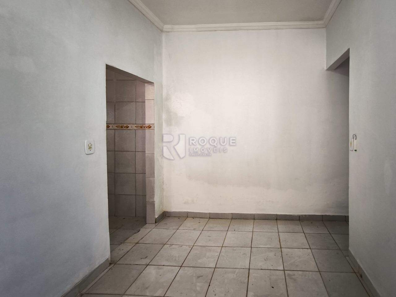 Casa Residencial à venda no bairro Jardim Santa Luiza: SALA DE ESTAR EDÍCULA