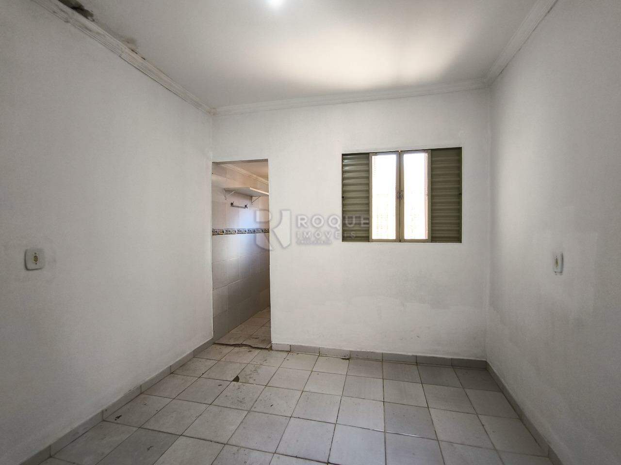 Casa Residencial à venda no bairro Jardim Santa Luiza: SUÍTE EDÍCULA