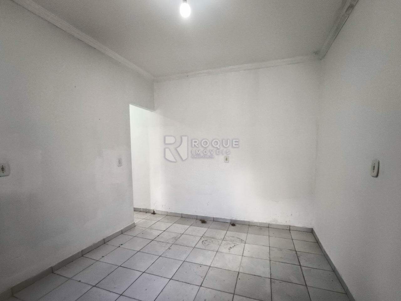 Casa Residencial à venda no bairro Jardim Santa Luiza: SUÍTE EDÍCULA