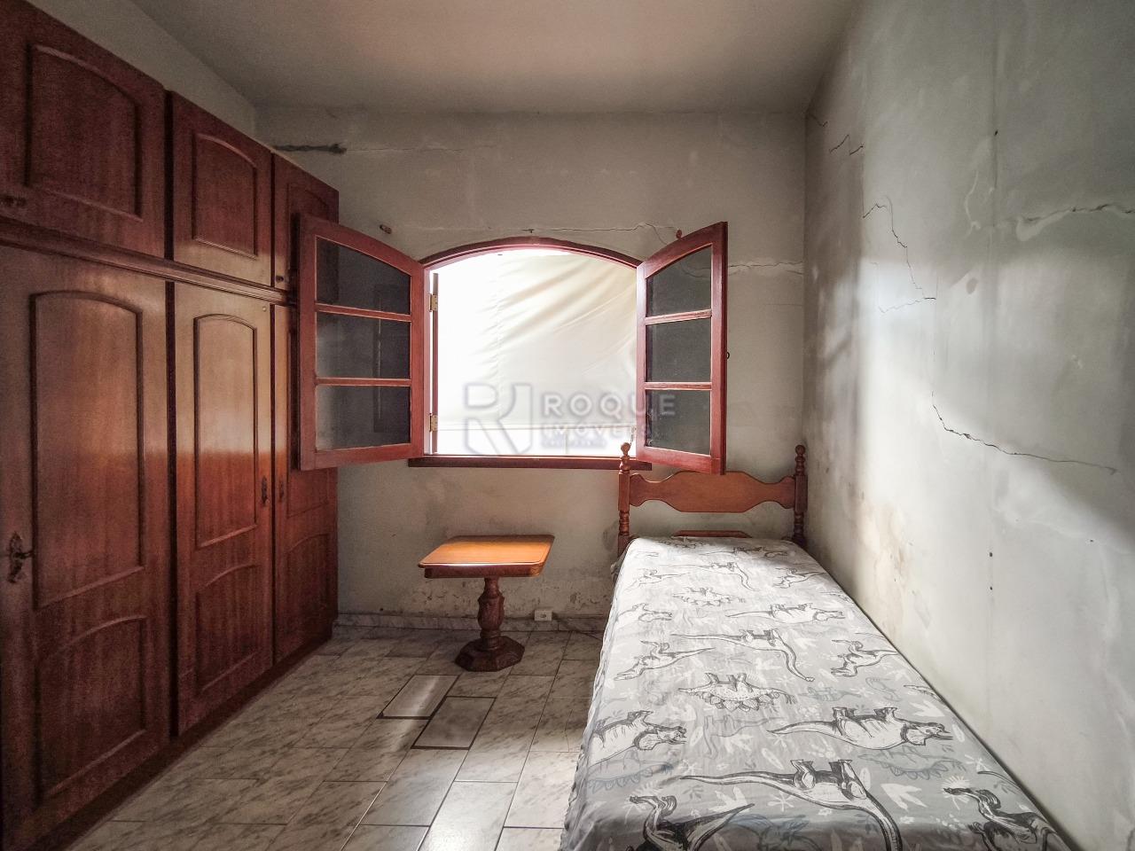 Casa Residencial à venda no bairro Cidade Jardim: DORMITÓRIO 2