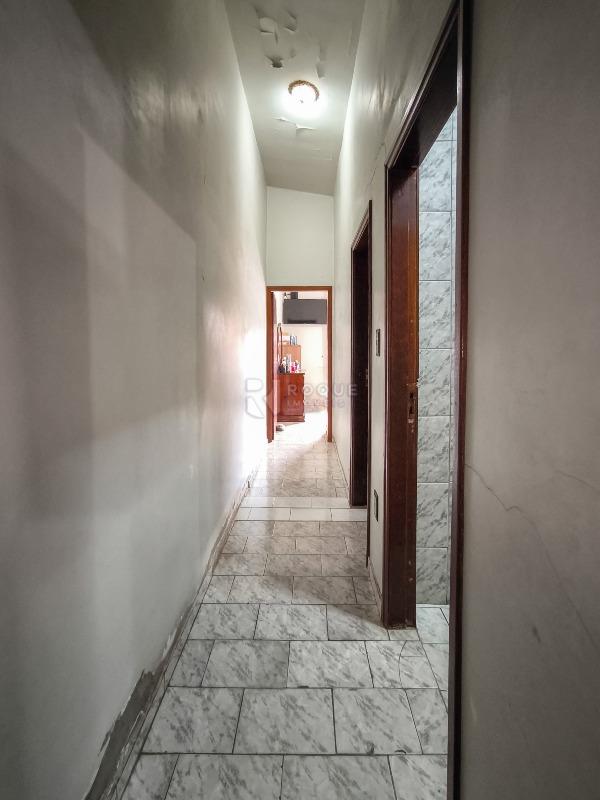 Casa Residencial à venda no bairro Cidade Jardim: CORREDOR INTERNO