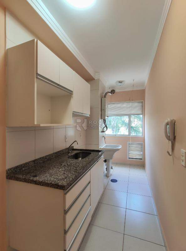 Apartamento à venda no bairro Jardim Esmeralda: Cozinha 