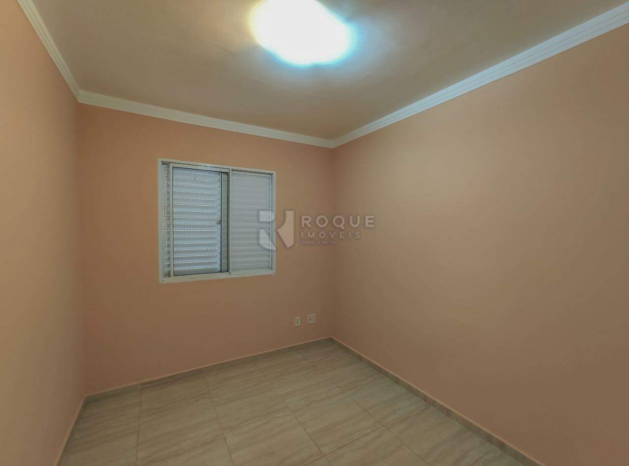 Apartamento à venda no bairro Jardim Esmeralda: Dormitório 2