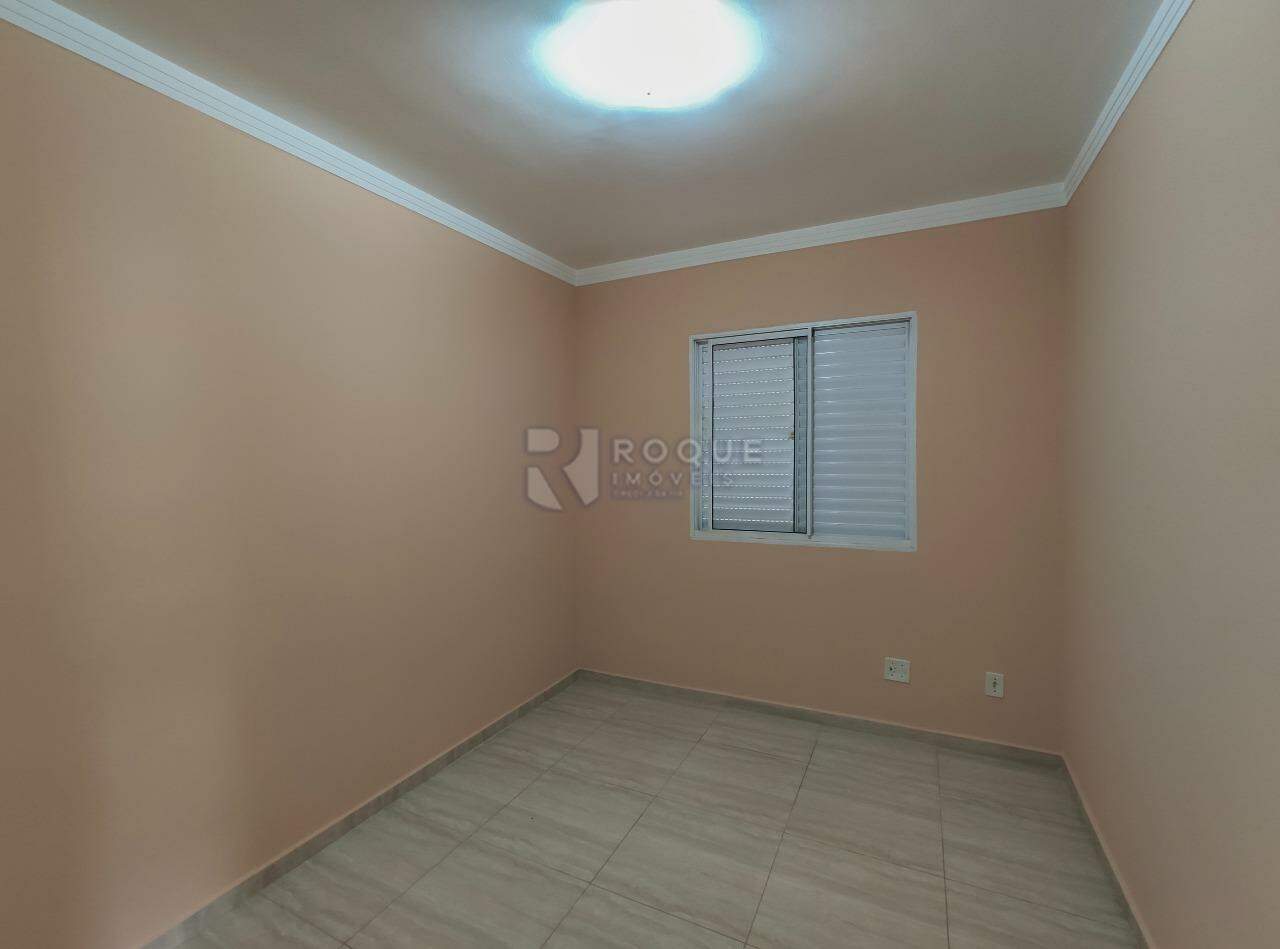 Apartamento à venda no bairro Jardim Esmeralda: Dormitório 1