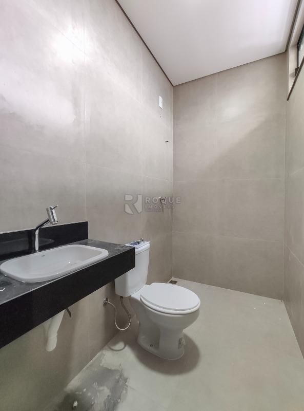 Barracão/Galpão à venda no bairro Jardim Residencial e Comercial Alto dos Laranjais: WC social segundo andar 