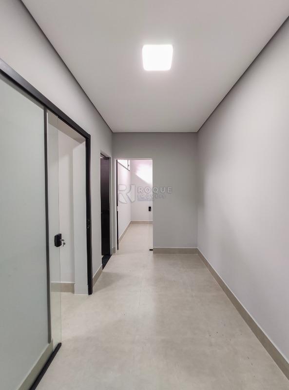 Barracão/Galpão à venda no bairro Jardim Residencial e Comercial Alto dos Laranjais: Hall segundo andar 