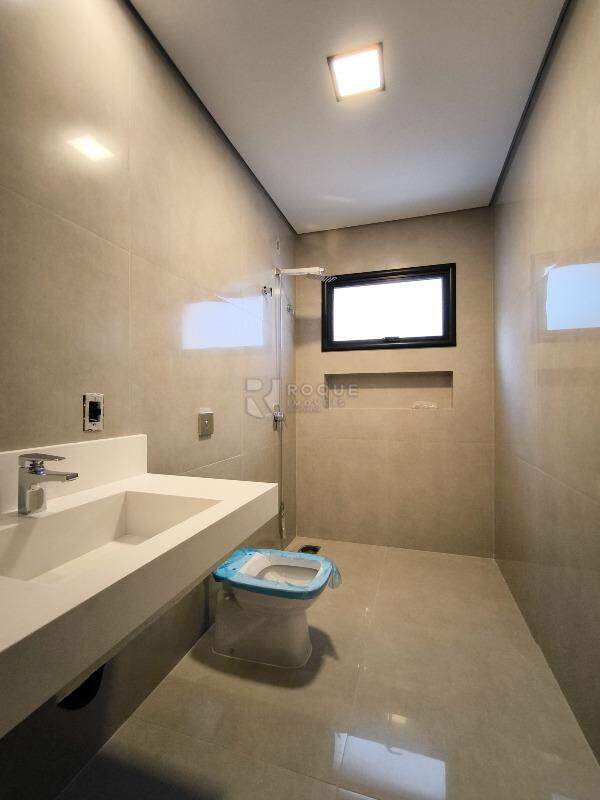 Casa em condomínio à venda no bairro Residencial Greville: WC SUÍTE 3