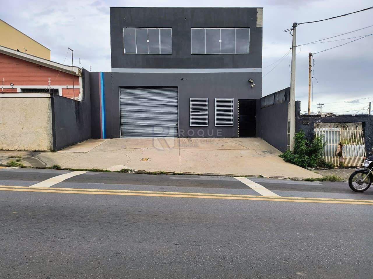 Salão para aluguel no bairro Jardim Vista Alegre: Fachada