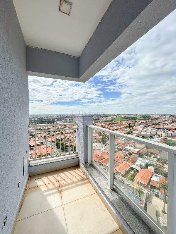 Apartamento para aluguel no bairro Jardim Florença: Sacada suíte 4