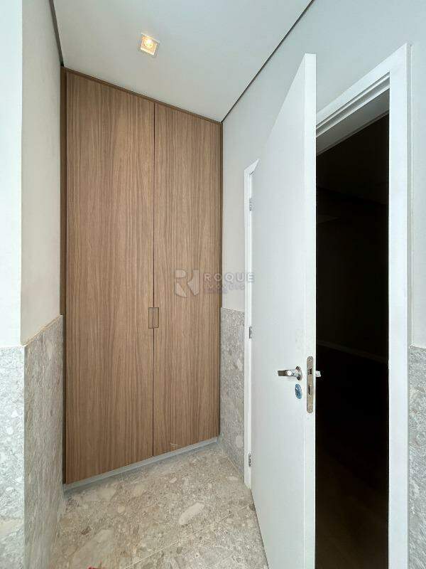 Apartamento para aluguel no bairro Jardim Florença: WC suíte master segundo andar