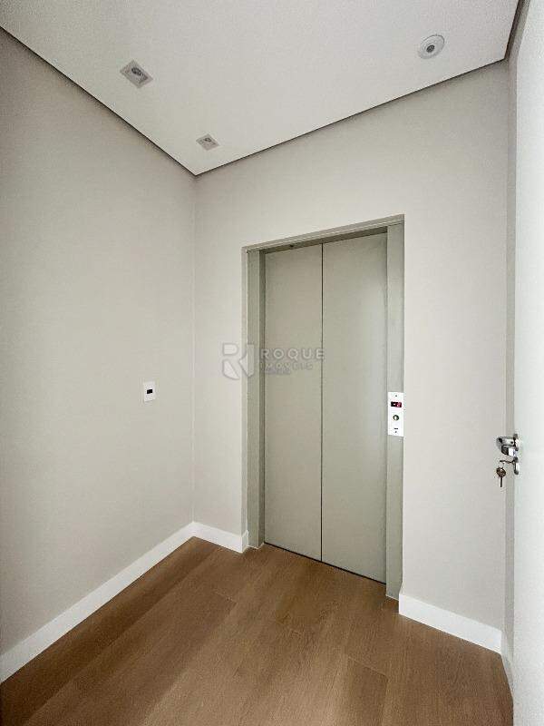 Apartamento para aluguel no bairro Jardim Florença: Hall elevador superior 