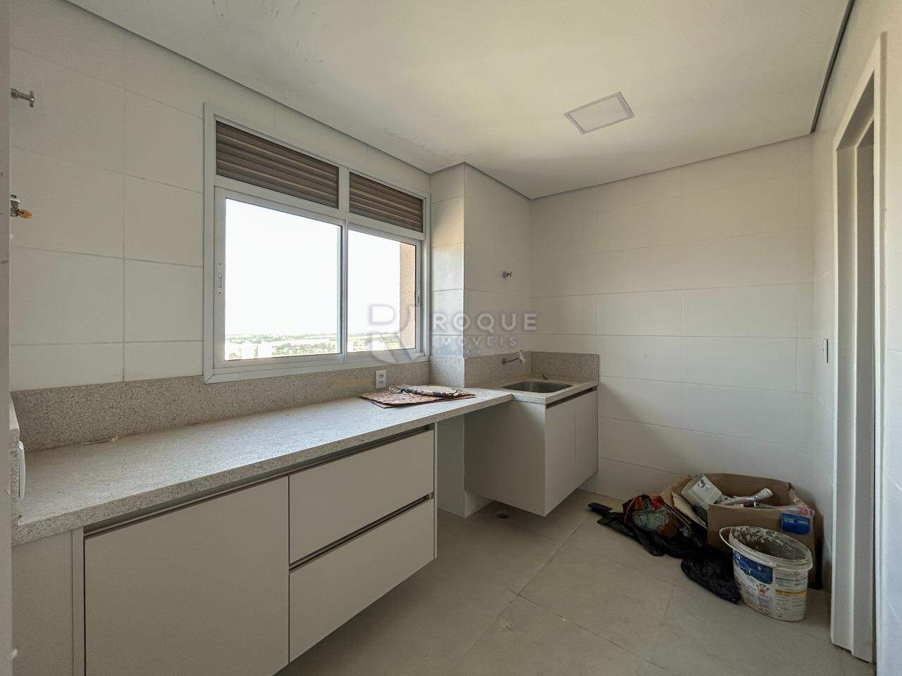 Apartamento para aluguel no bairro Jardim Florença: Área de serviço