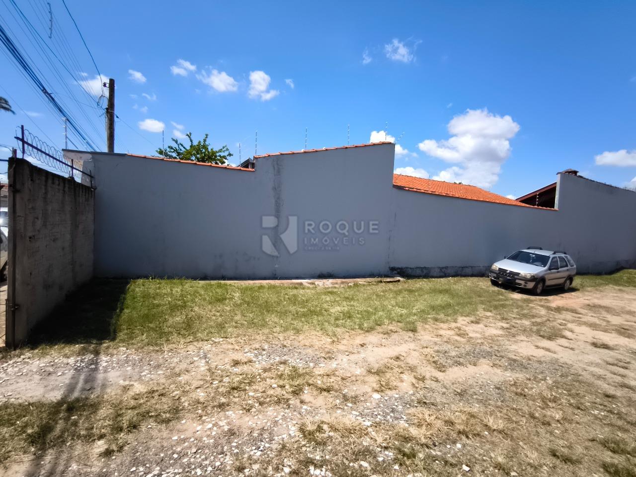 Terreno à venda no bairro Jardim Maria Helena: 