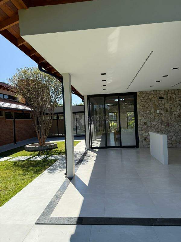Casa em condomínio à venda no bairro Residencial Greville: