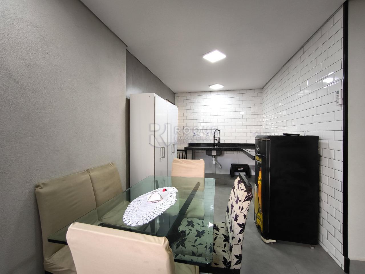 Casa Residencial à venda no bairro Jardim Ipanema: SALA DE JANTAR EDÍCULA