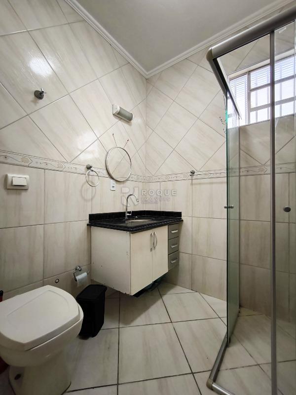 Casa Residencial à venda no bairro Jardim Ipanema: BANHEIRO SOCIAL