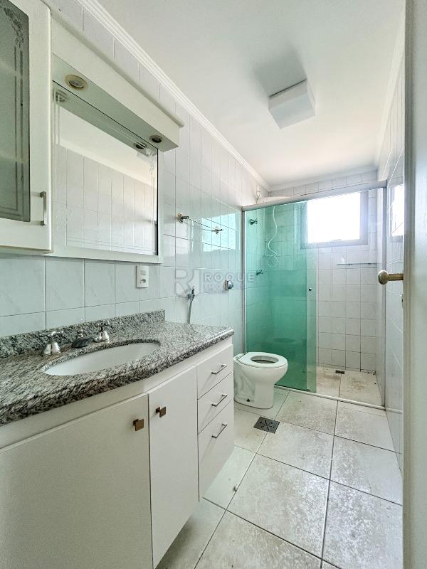 Apartamento à venda no bairro Jardim Nova Itália: WC suíte 