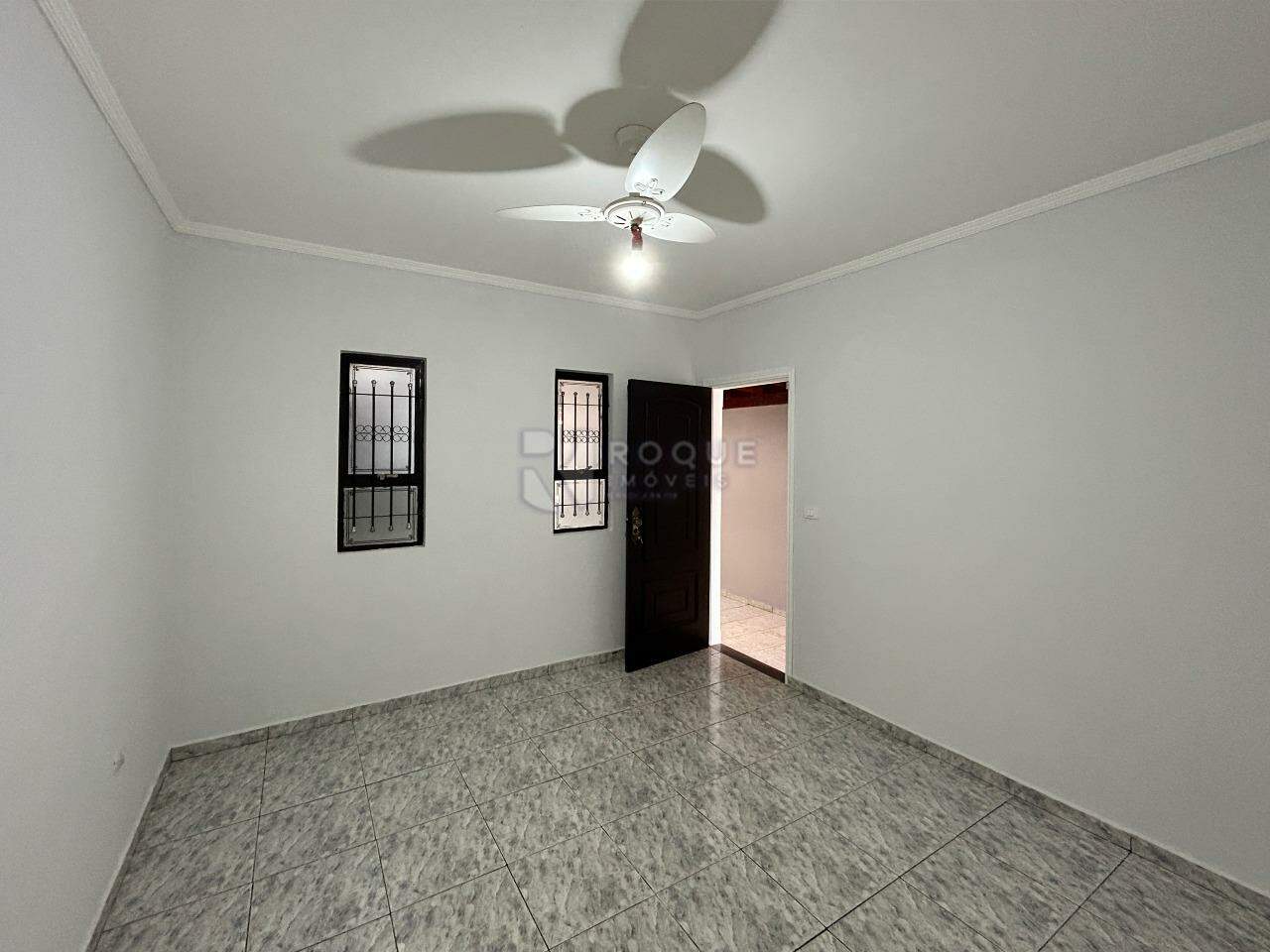 Casa Residencial à venda no bairro Jardim Lázaro Honório de Oliveira: SALA DE ESTAR