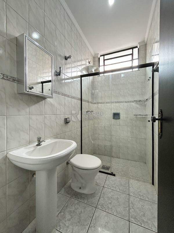 Casa Residencial à venda no bairro Jardim Lázaro Honório de Oliveira: BANHEIRO SOCIAL