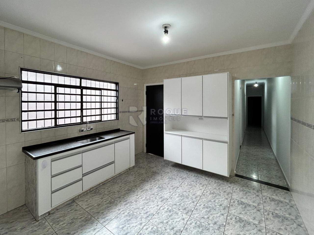 Casa Residencial à venda no bairro Jardim Lázaro Honório de Oliveira: COZINHA