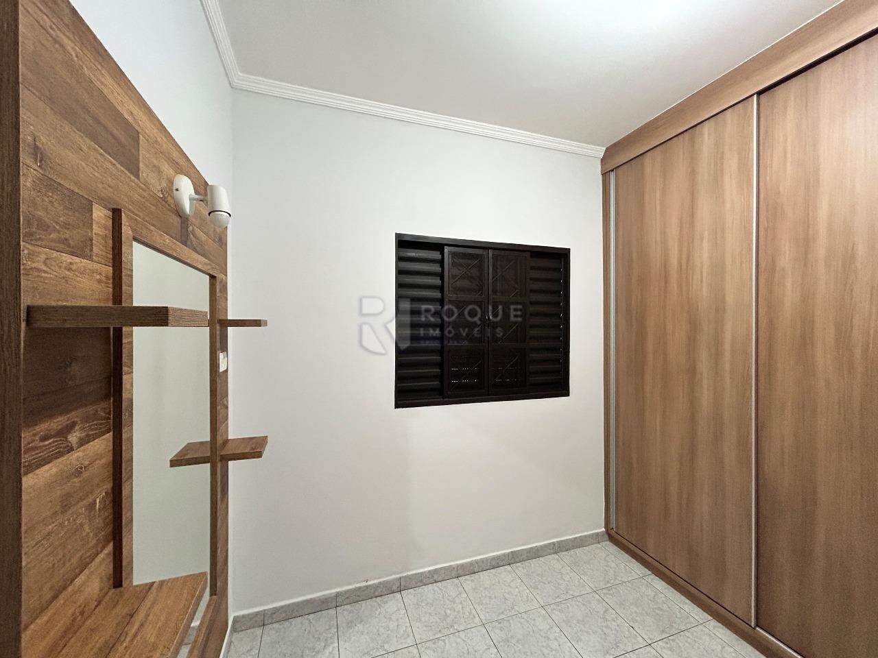 Casa Residencial à venda no bairro Jardim Lázaro Honório de Oliveira: DORMITÓRIO 2