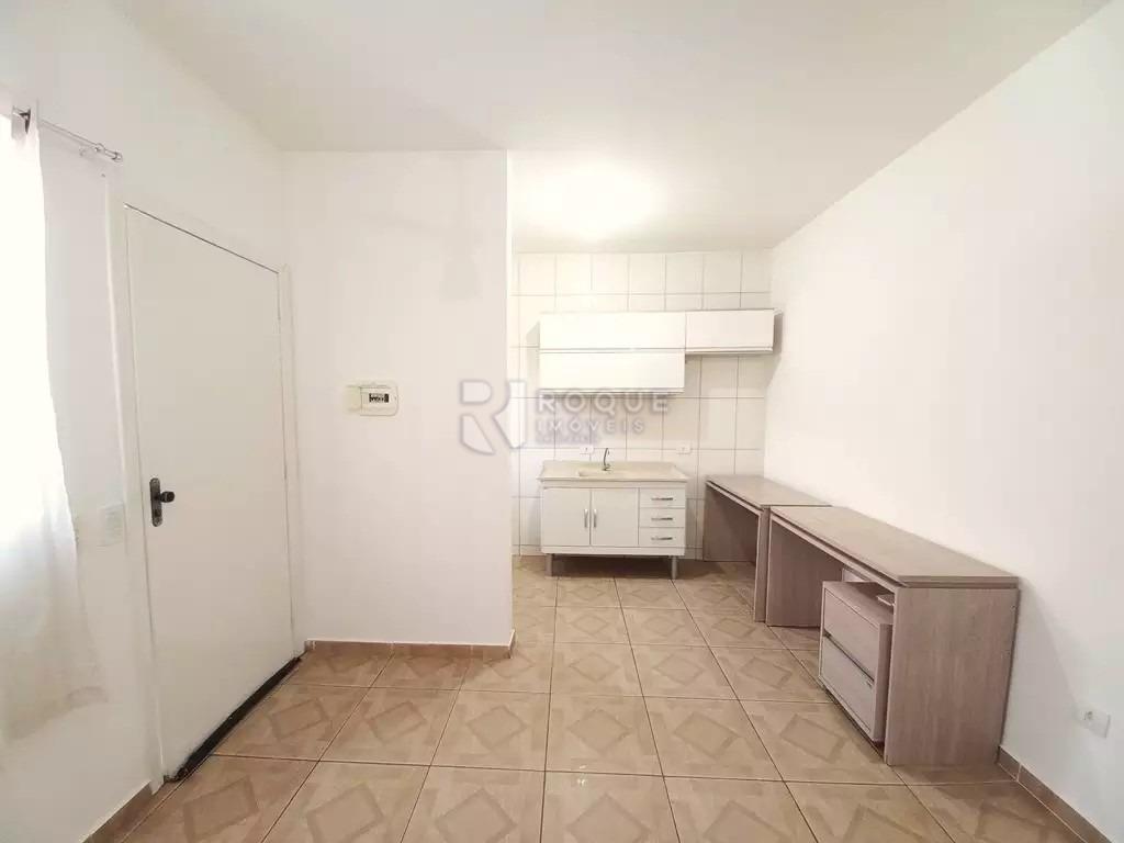 Casa Residencial à venda no bairro Jardim Esmeralda: SALA- CASA C