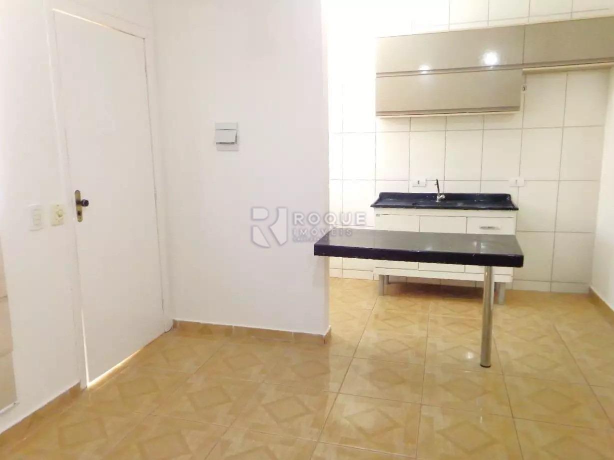 Casa Residencial à venda no bairro Jardim Esmeralda: SALA- CASA B