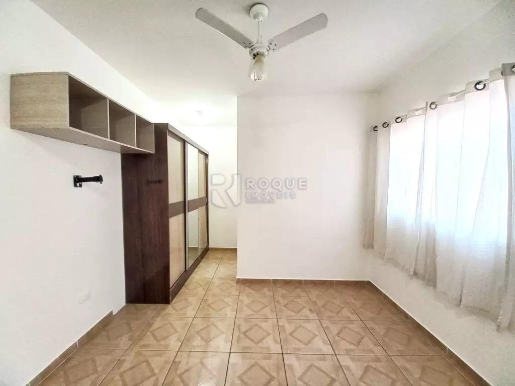 Casa Residencial à venda no bairro Jardim Esmeralda: DORITÓRIO- CASA C