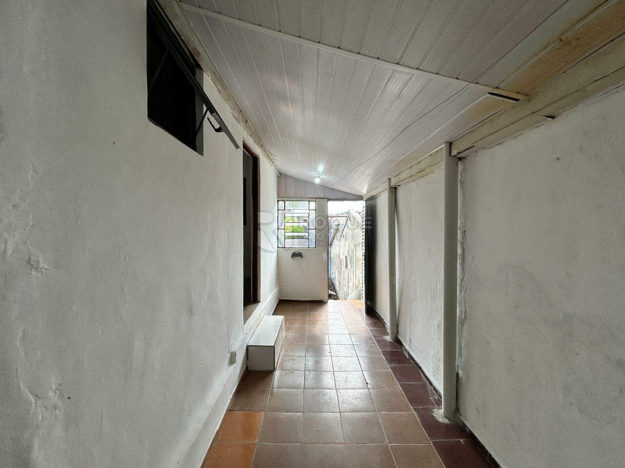 Casa Residencial para aluguel no bairro Vila Queiroz: Área de serviço 