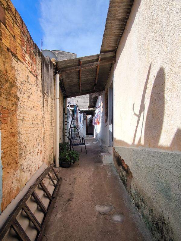 Casa Residencial à venda no bairro Jardim Glória: LATERAL EXTERNA