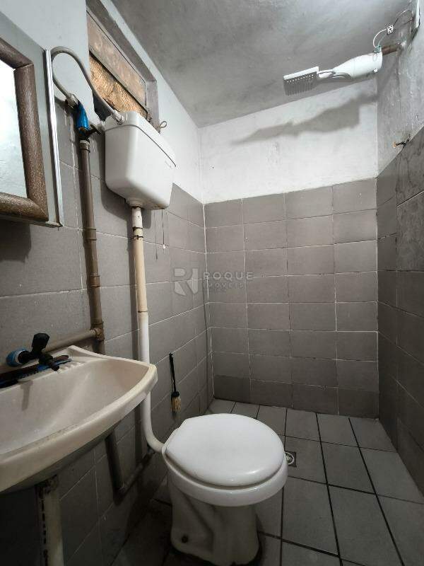Casa Residencial à venda no bairro Jardim Glória: WC SUÍTE