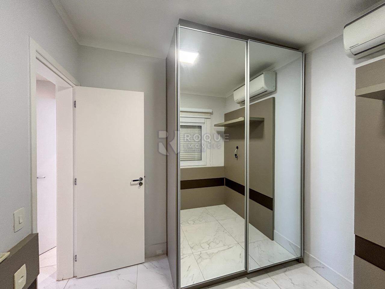 Apartamento à venda no bairro Jardim Aquárius: Dormitório 3