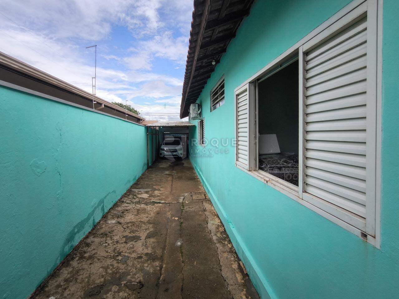 Casa Residencial à venda no bairro Jardim Ouro Verde: LATERAL EXTERNA