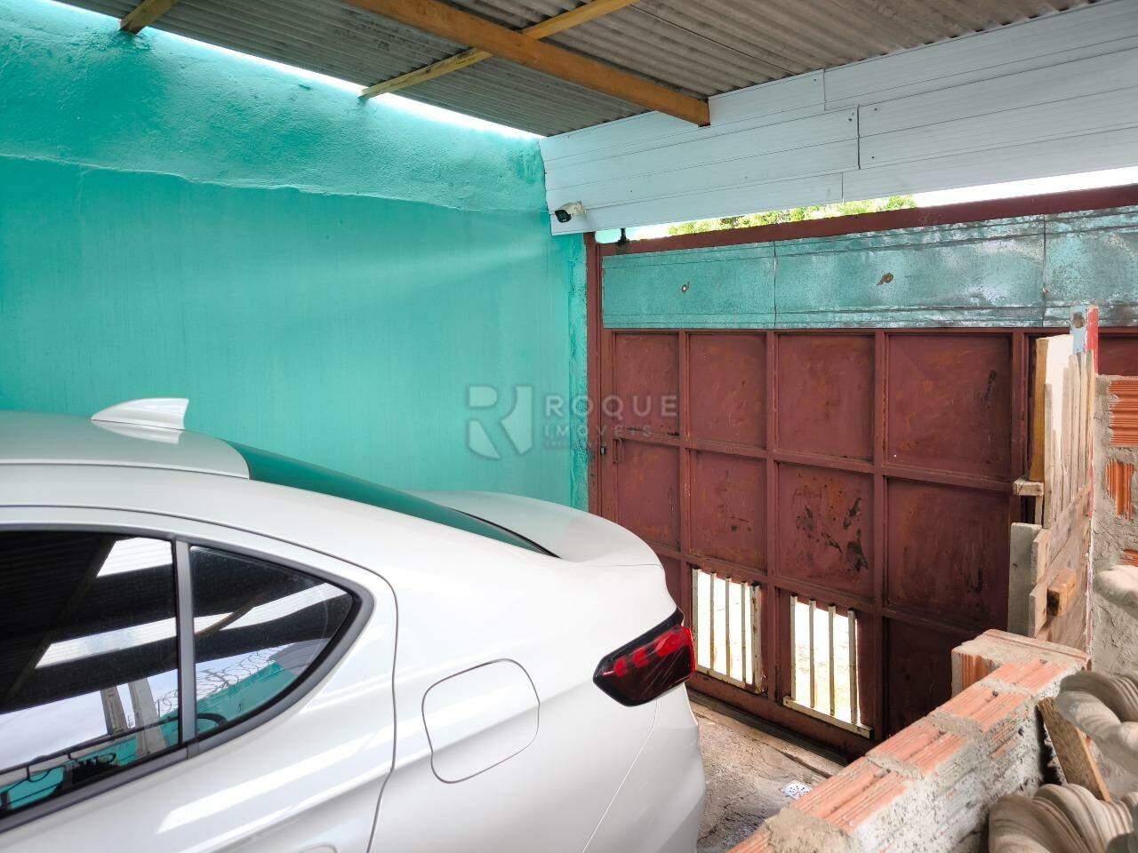 Casa Residencial à venda no bairro Jardim Ouro Verde: GARAGEM