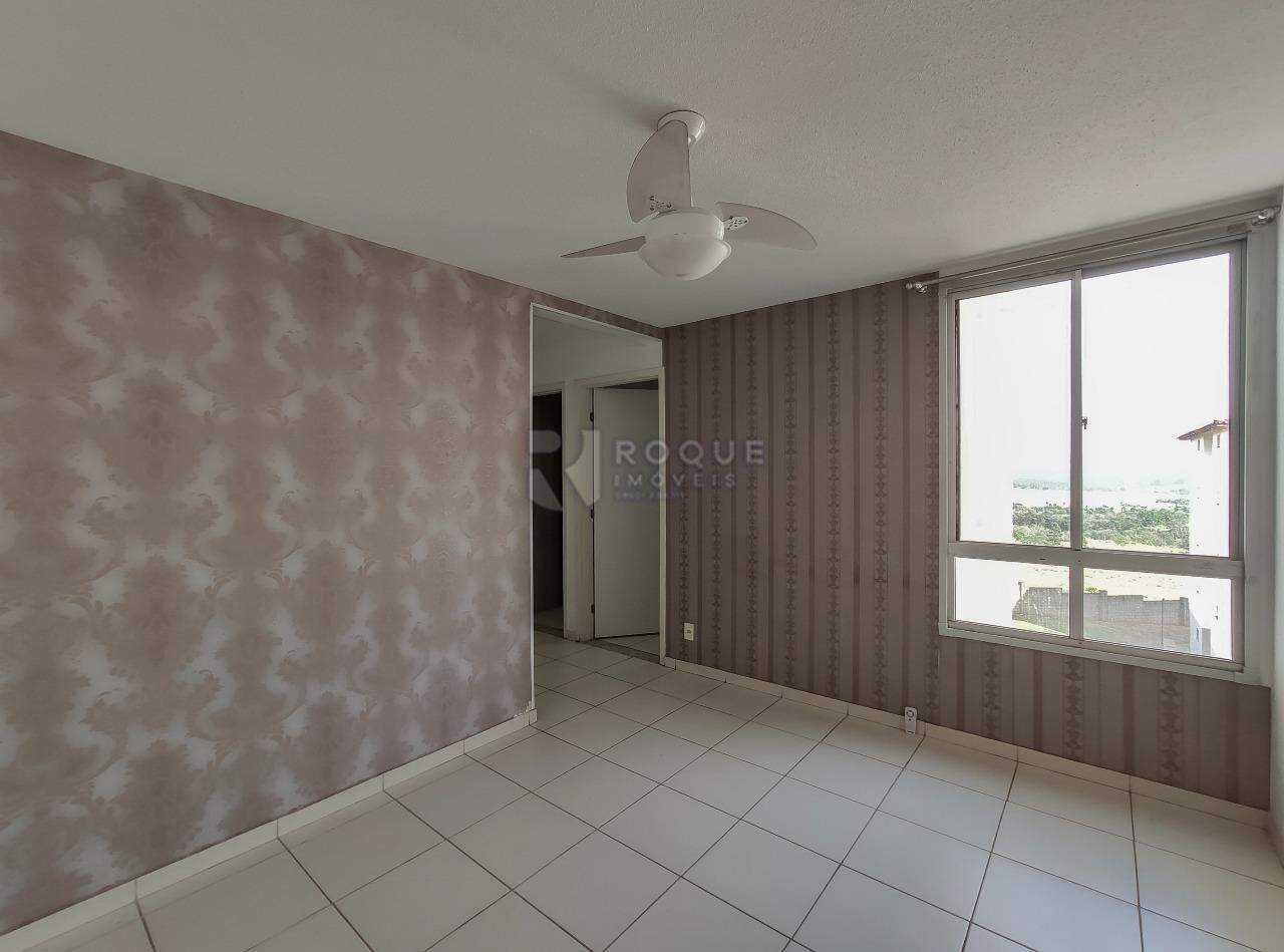 Apartamento à venda no bairro Residencial Rubi: Sala 