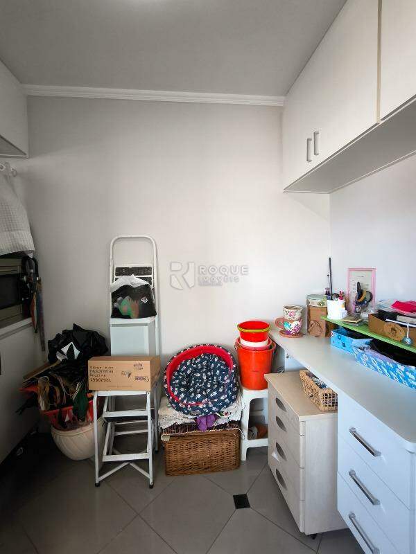 Apartamento à venda no bairro Centro: DESPENSA