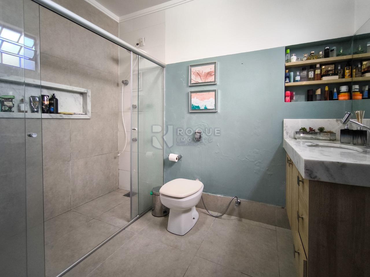 Casa Residencial à venda no bairro Parque Nossa Senhora das Dores: WC SUÍTE