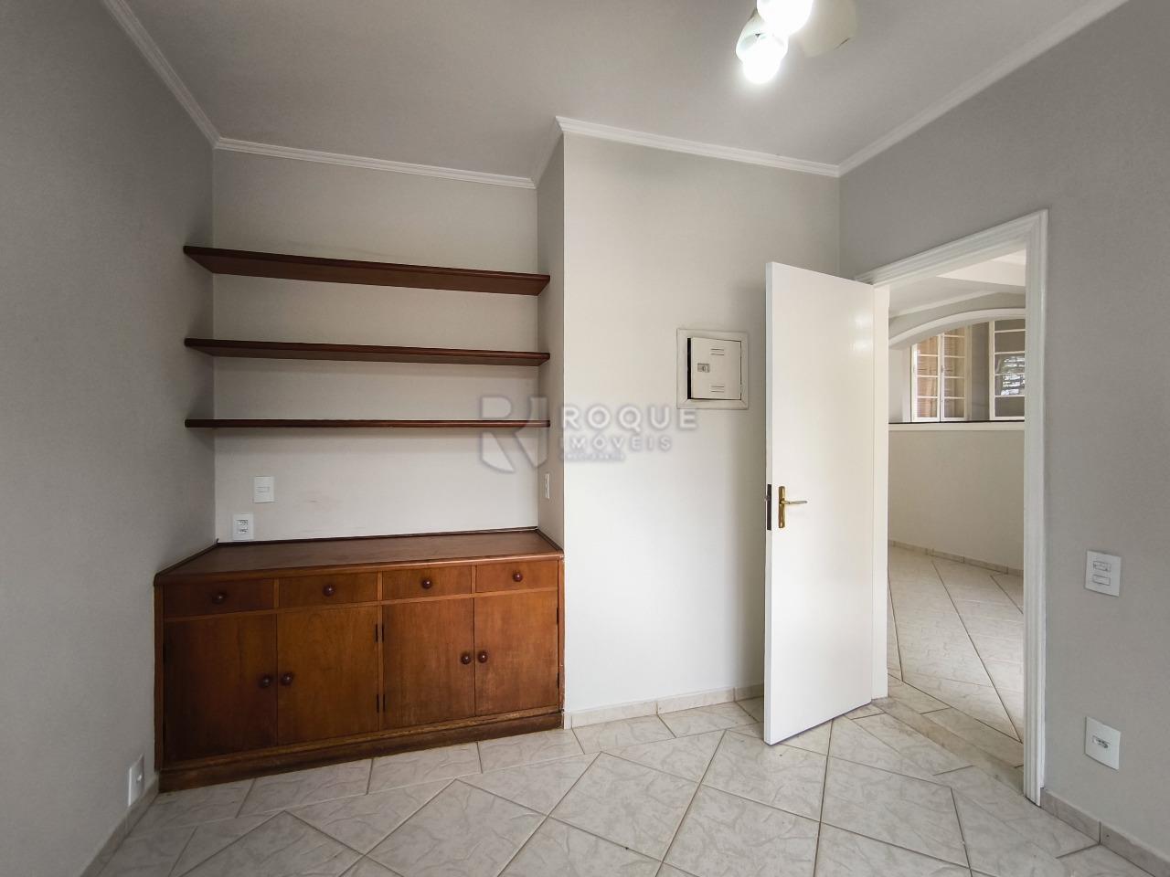 Casa em condomínio à venda no bairro Jardim Itapoã: ESCRITÓRIO