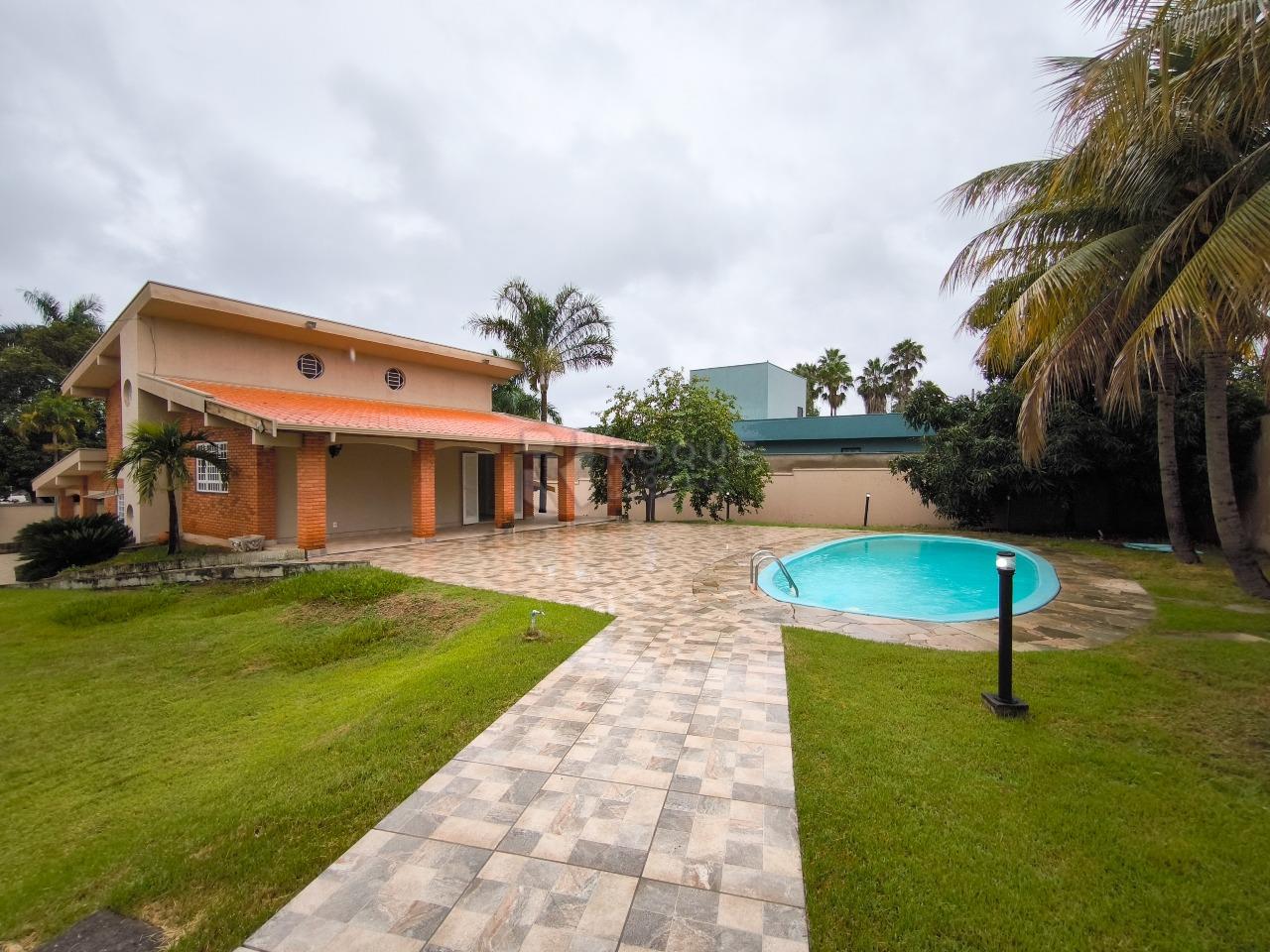 Casa em condomínio à venda no bairro Jardim Itapoã: ÁREA EXTERNA