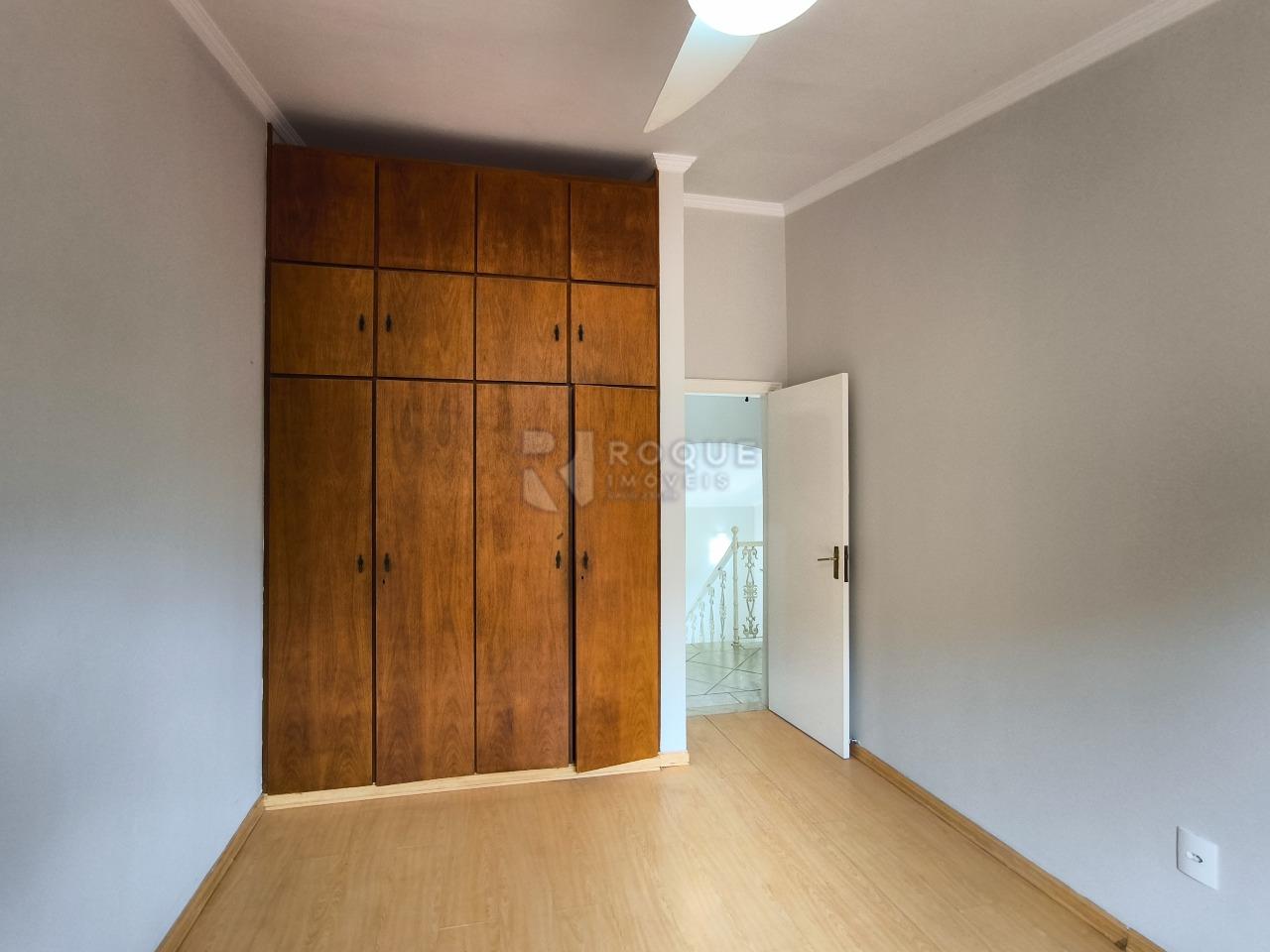 Casa em condomínio à venda no bairro Jardim Itapoã: DORMITÓRIO 2