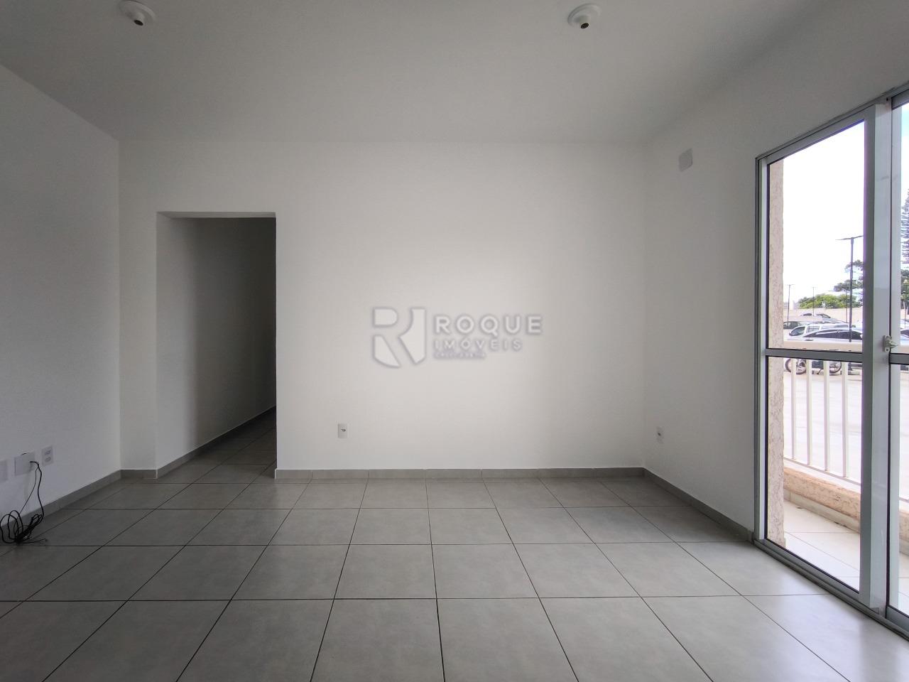 Apartamento à venda no bairro Parque Hippolyto: SALA DE ESTAR