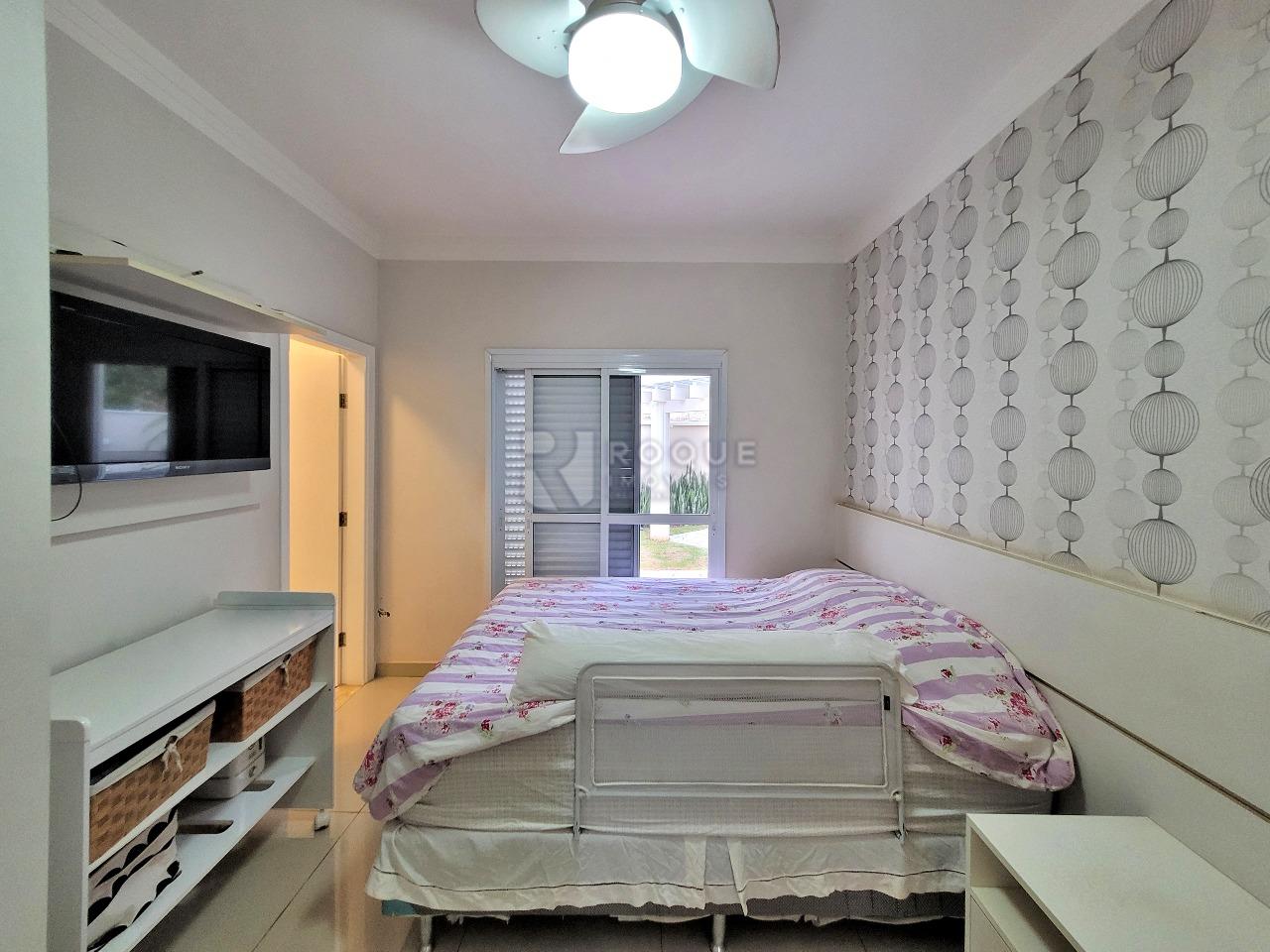 Casa em condomínio à venda no bairro Parque Residencial Roland: SUÍTE 2