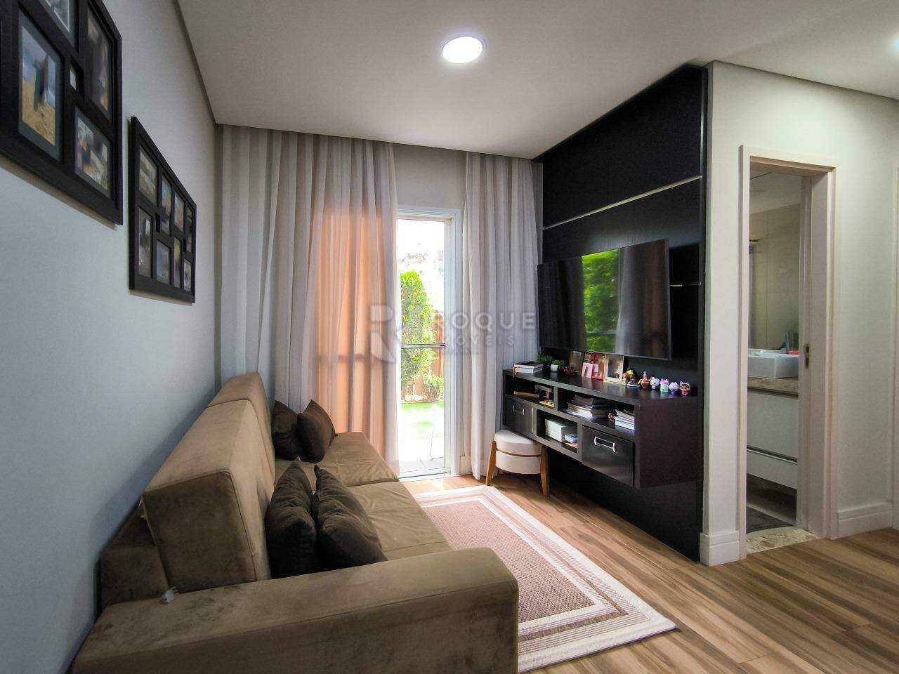 Apartamento à venda no bairro Jardim Parque Novo Mundo: SALA DE ESTAR