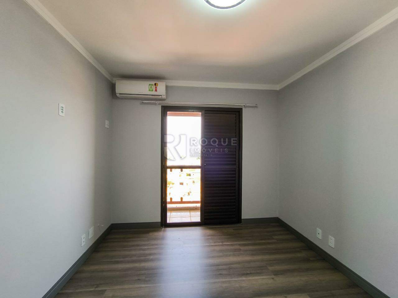 Apartamento à venda no bairro Centro: SUÍTE
