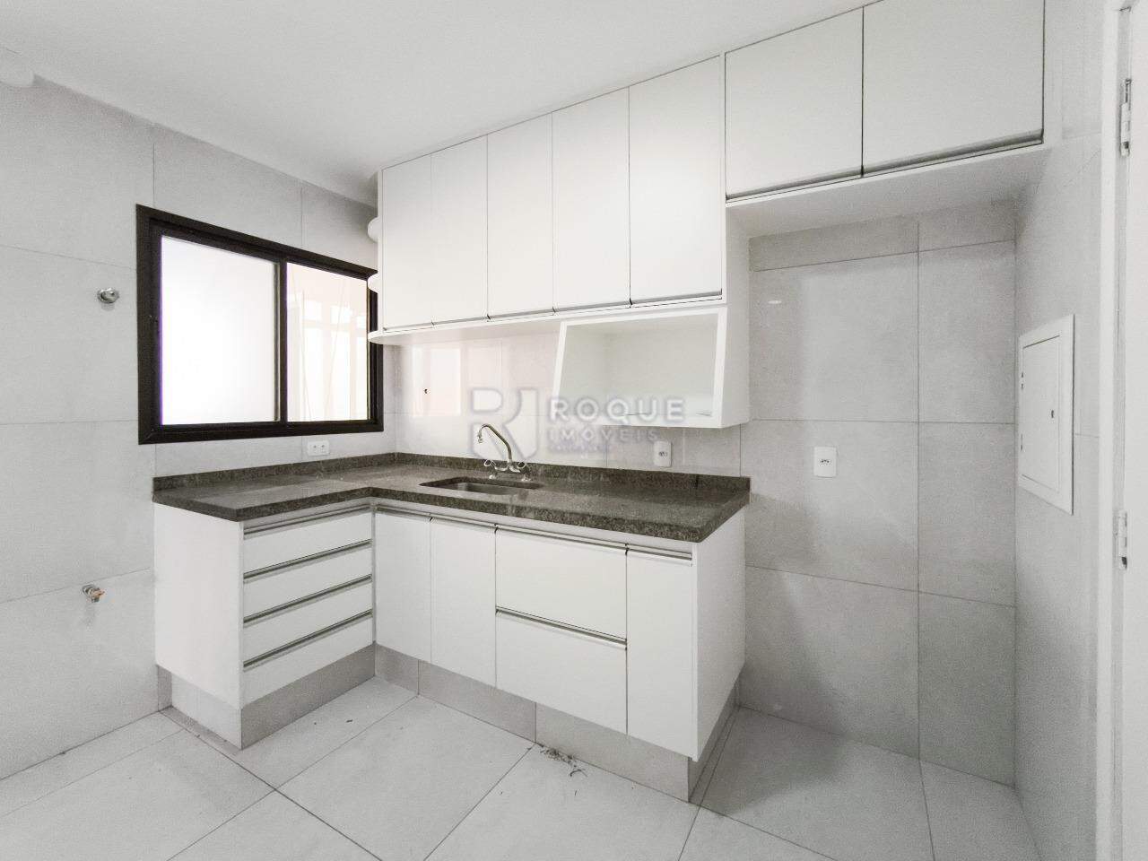 Apartamento à venda no bairro Centro: COZINHA