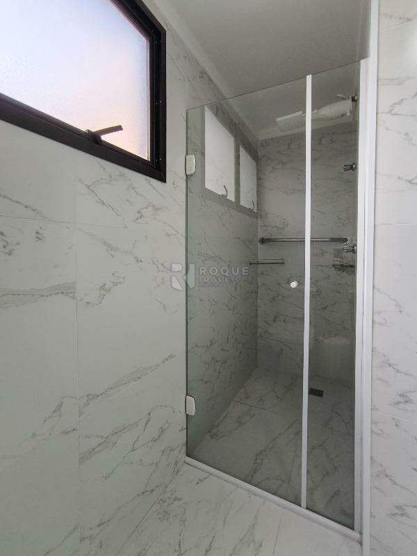 Apartamento à venda no bairro Centro: WC SUÍTE