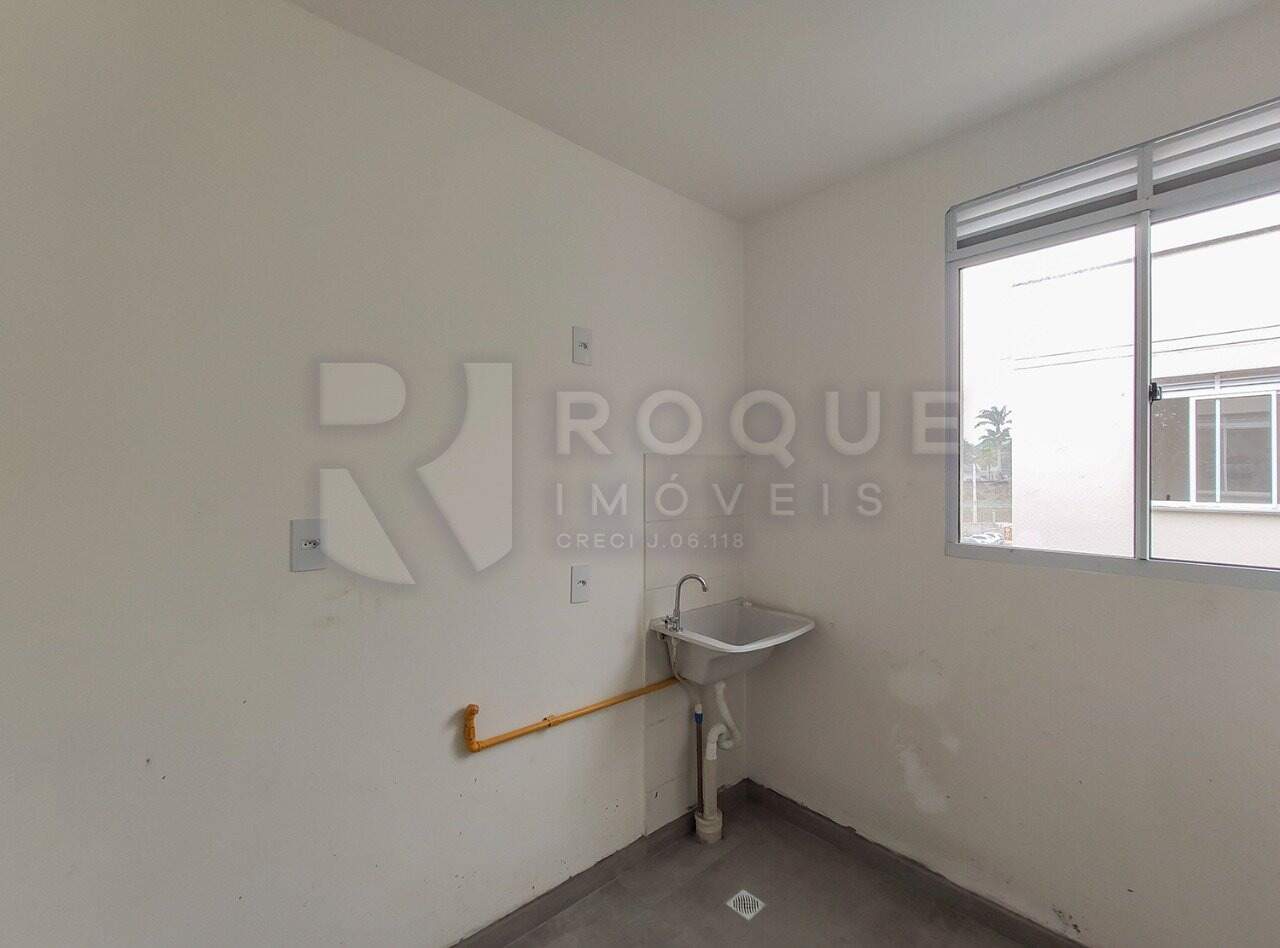 Apartamento à venda no bairro Jardim Colina Verde: Área de serviço