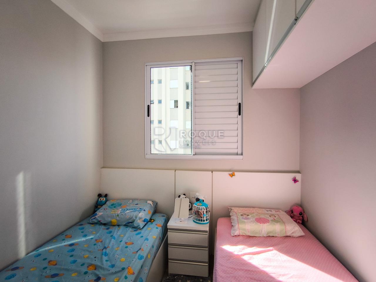 Apartamento à venda no bairro Vale das Esmeraldas: DORMITÓRIO