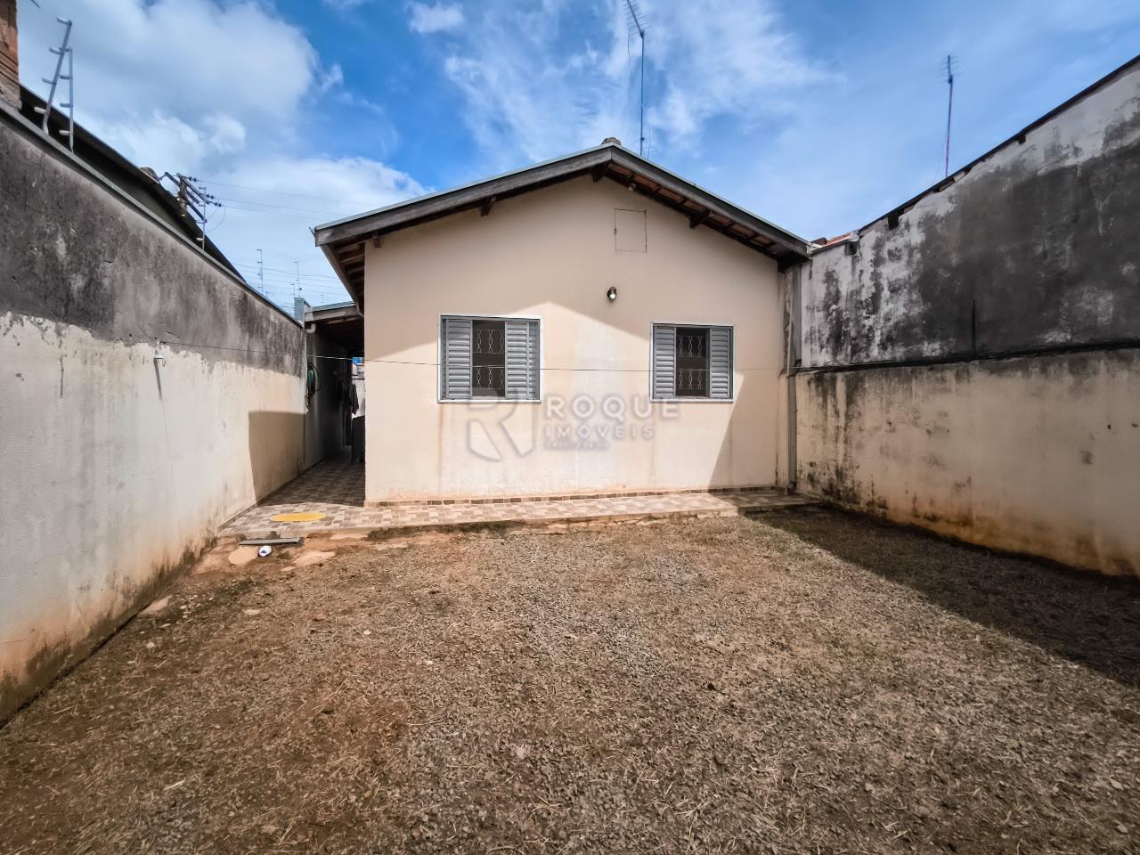 Casa Residencial à venda no bairro Parque Residencial Santa Eulália: FUNDOS