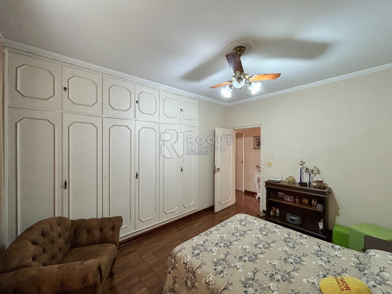 Casa Comercial para aluguel no bairro Vila Paraiso: Dormitório 1